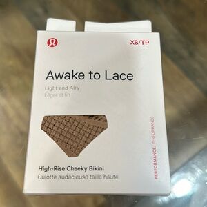 Lululemon Awake to Lace High-Rise Cheeky Bikini brown Size XS New in Box